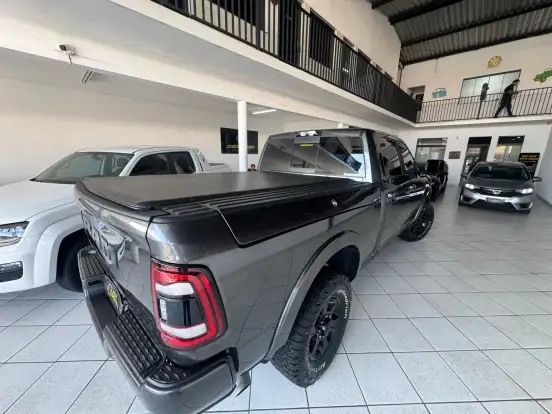 RAM-3500-6.7 I6 TURBO DIESEL LARAMIE NIGHT EDITION CD 4X4 AUTOMÁTICO RAM-3500-2022