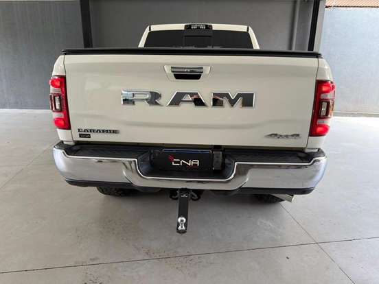 RAM-3500-6.7 I6 TURBO DIESEL LARAMIE CD 4X4 AUTOMÁTICO RAM-3500-2022