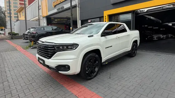 RAM RAMPAGE 2.2 TURBO DIESEL LARAMIE 4X4 AUTOMÁTICO