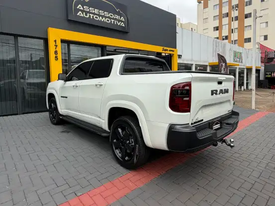 RAM-RAMPAGE-2.2 TURBO DIESEL LARAMIE 4X4 AUTOMÁTICO RAM-RAMPAGE-2025