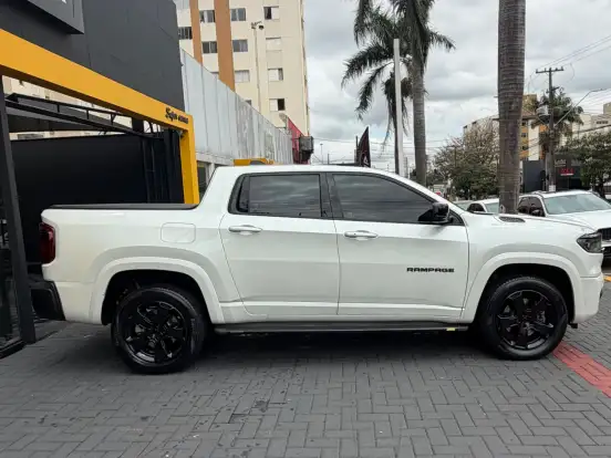 RAM-RAMPAGE-2.2 TURBO DIESEL LARAMIE 4X4 AUTOMÁTICO RAM-RAMPAGE-2025