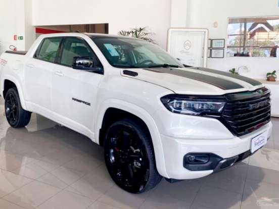 RAM-RAMPAGE-2.0 HURRICANE 4 TURBO GASOLINA R/T 4X4 AUTOMÁTICO RAM-RAMPAGE-2025