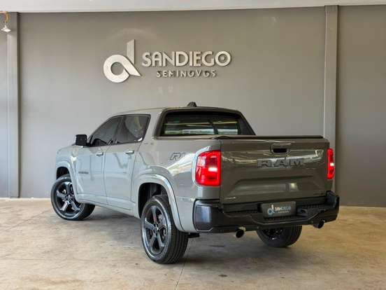 RAM-RAMPAGE-2.0 HURRICANE 4 TURBO GASOLINA R/T 4X4 AUTOMÁTICO RAM-RAMPAGE-2023