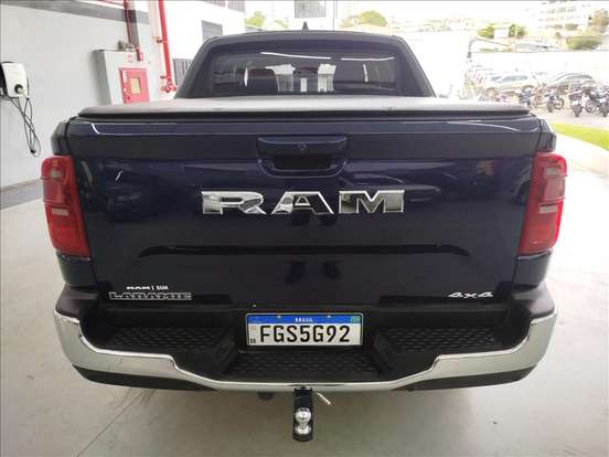 RAM-RAMPAGE-2.2 TURBO DIESEL LARAMIE 4X4 AUTOMÁTICO RAM-RAMPAGE-2025
