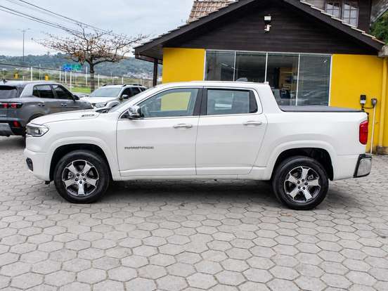 RAM-RAMPAGE-2.2 TURBO DIESEL LARAMIE 4X4 AUTOMÁTICO RAM-RAMPAGE-2025