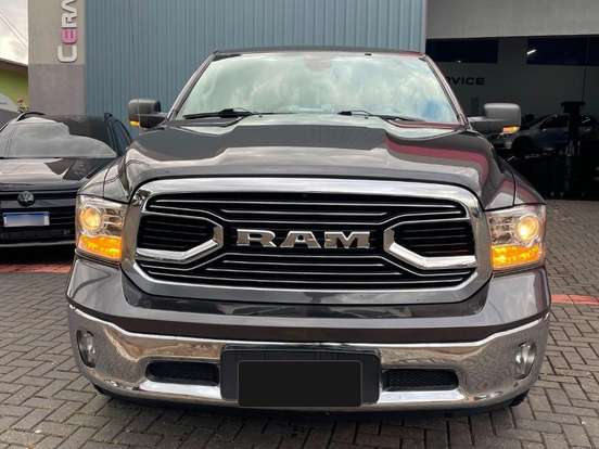 RAM-1500-5.7 V8 GASOLINA LIMITED CD 4X4 AUTOMÁTICO RAM-1500-2023