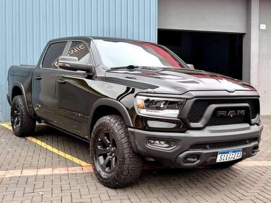 RAM-1500-5.7 V8 GASOLINA REBEL CD 4X4 AUTOMÁTICO RAM-1500-2023