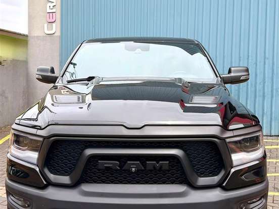 RAM-1500-5.7 V8 GASOLINA REBEL CD 4X4 AUTOMÁTICO RAM-1500-2023