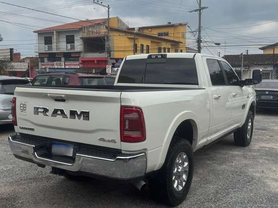 RAM-2500-6.7 I6 TURBO DIESEL LARAMIE QUARTO DE MILHA CD 4X4 AUTOMÁTICO RAM-2500-2021