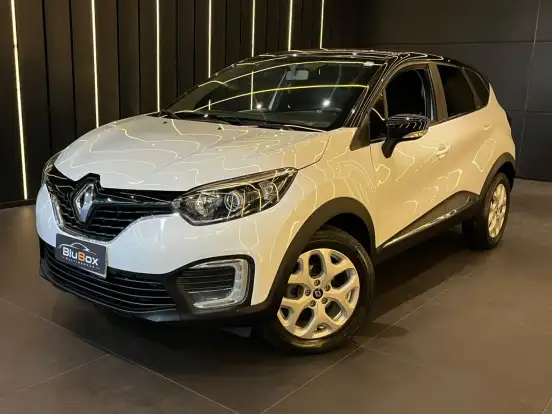 RENAULT-CAPTUR-2017