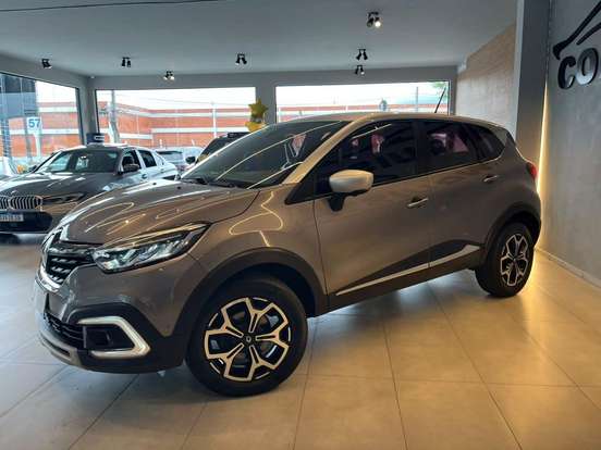 RENAULT-CAPTUR-2022