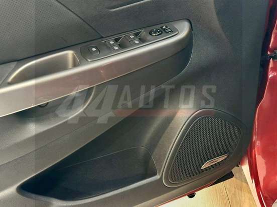 RENAULT-CAPTUR-1.6 16V SCE FLEX BOSE X-TRONIC RENAULT-CAPTUR-2020