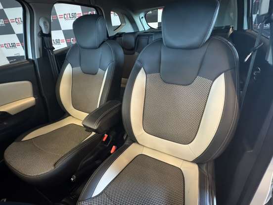RENAULT-CAPTUR-2019