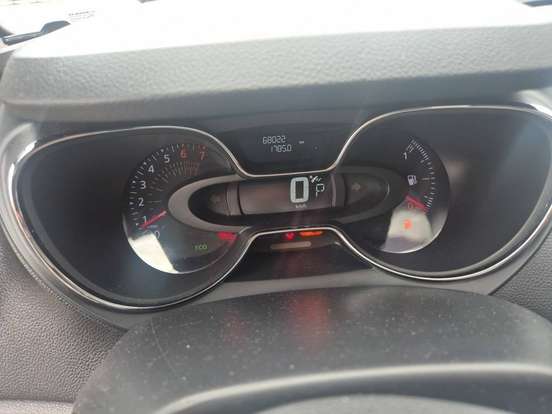 RENAULT-CAPTUR-2019