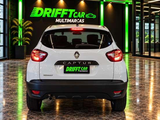 RENAULT-CAPTUR-2019