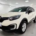 RENAULT CAPTUR 1.6 16V SCE FLEX LIFE X-TRONIC RENAULT CAPTUR 1.6 16V SCE FLEX LIFE X-TRONIC