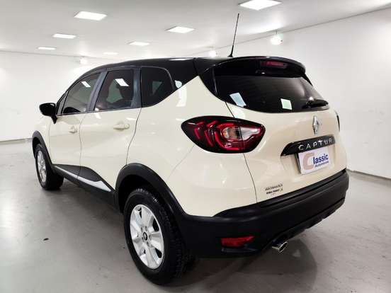 RENAULT-CAPTUR-2019