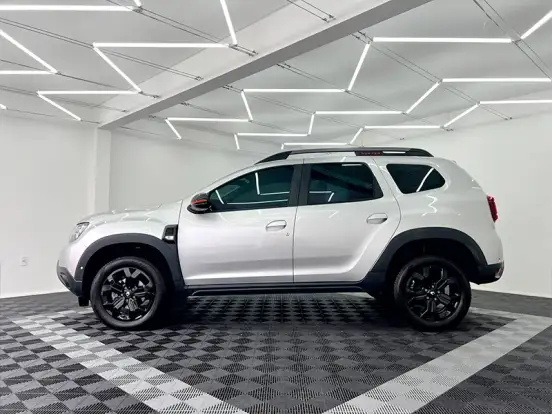 RENAULT-DUSTER-2025