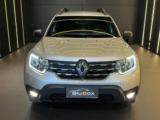 RENAULT-DUSTER-2022
