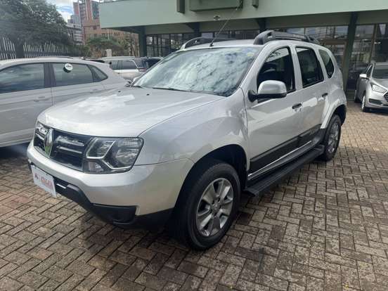 RENAULT-DUSTER-2019