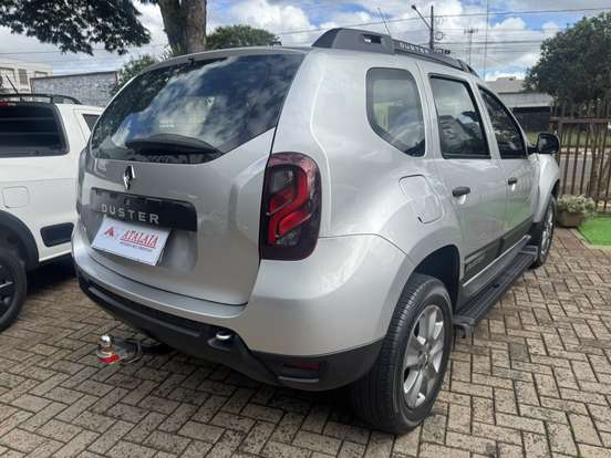 RENAULT-DUSTER-2019