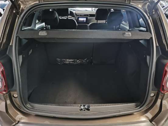 RENAULT-DUSTER-2023