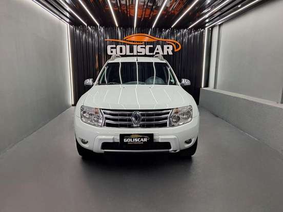 RENAULT-DUSTER-2012