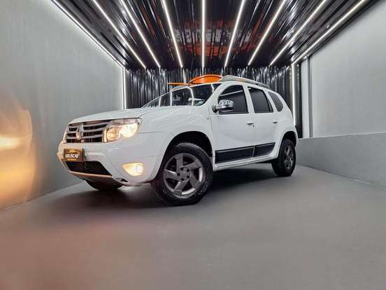 RENAULT-DUSTER-2012