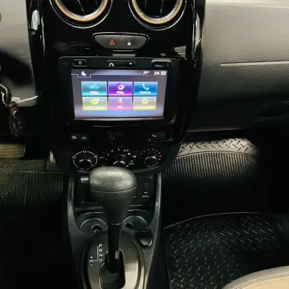 RENAULT-DUSTER-2015