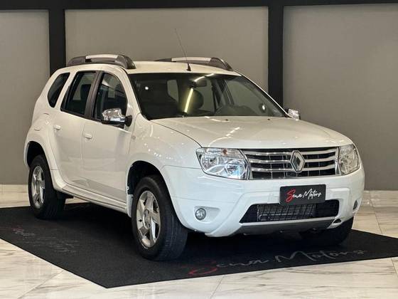 RENAULT DUSTER 2.0 DYNAMIQUE 4X2 16V FLEX 4P AUTOMÁTICO