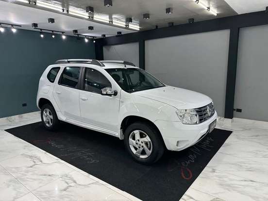 RENAULT-DUSTER-2013