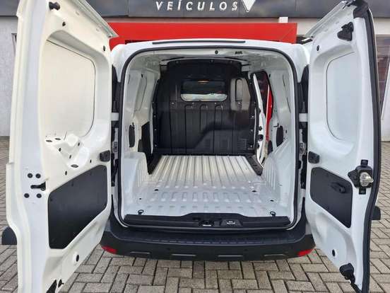 RENAULT-KANGOO-2024