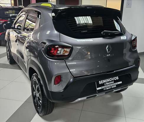 RENAULT-KWID-1.0 12V SCE FLEX OUTSIDER MANUAL RENAULT-KWID-2025