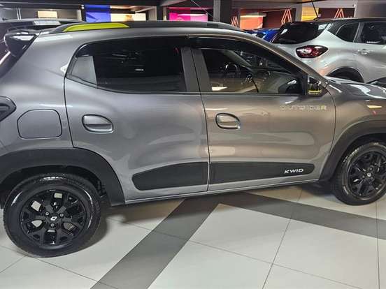 RENAULT-KWID-1.0 12V SCE FLEX OUTSIDER MANUAL RENAULT-KWID-2025