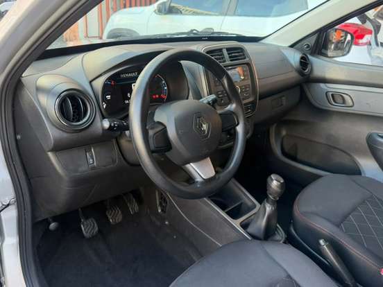 RENAULT-KWID-1.0 12V SCE FLEX ZEN MANUAL RENAULT-KWID-2023