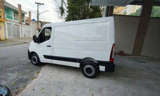 RENAULT-MASTER-2022