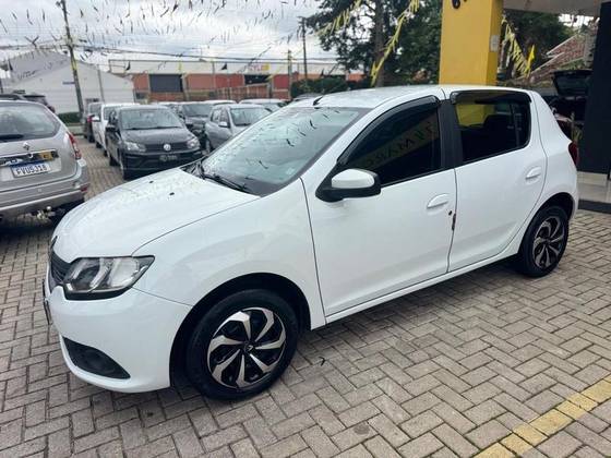 RENAULT SANDERO 1.0 AUTHENTIQUE PLUS 16V FLEX 4P MANUAL