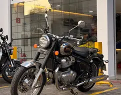 ROYAL ENFIELD CLASSIC 650 BLACK CHROME ROYAL ENFIELD CLASSIC 650 BLACK CHROME
