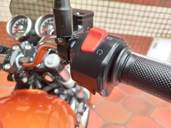 ROYAL ENFIELD-INTERCEPTOR-2020