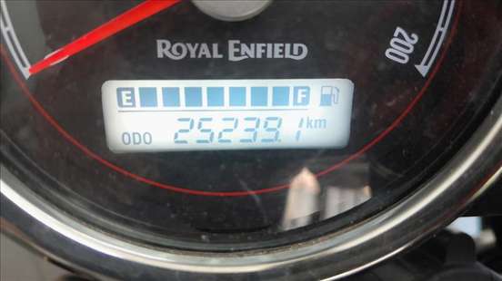 ROYAL ENFIELD-INTERCEPTOR-2023