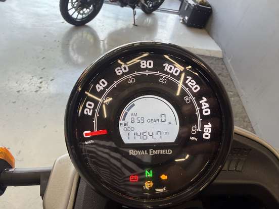 ROYAL ENFIELD-SCRAM 411-2023
