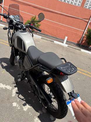 ROYAL ENFIELD-HIMALAYAN-2023