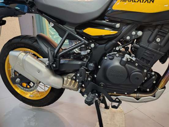 ROYAL ENFIELD-HIMALAYAN 450 HANLE BLACK ROYAL ENFIELD-HIMALAYAN 450 HANLE BLACK-2026
