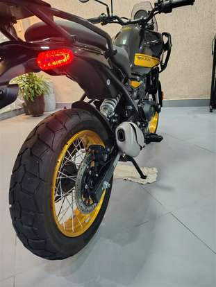 ROYAL ENFIELD-HIMALAYAN 450 HANLE BLACK ROYAL ENFIELD-HIMALAYAN 450 HANLE BLACK-2026