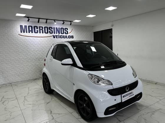 SMART FORTWO 1.0 COUPÉ 3 CILINDROS 12V GASOLINA 2P AUTOMÁTICO