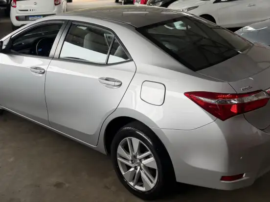 TOYOTA-COROLLA-1.8 GLI UPPER 16V FLEX 4P AUTOMÁTICO TOYOTA-COROLLA-2016