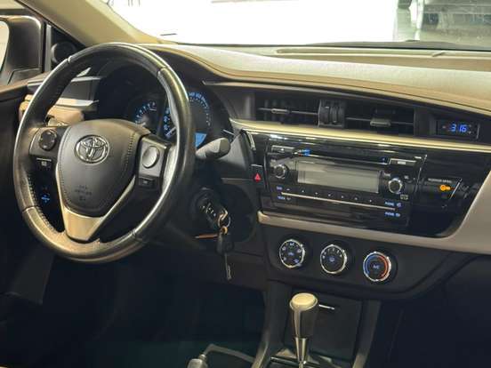 TOYOTA-COROLLA-1.8 GLI 16V FLEX 4P AUTOMÁTICO TOYOTA-COROLLA-2017