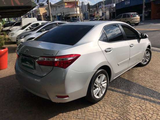TOYOTA-COROLLA-2016