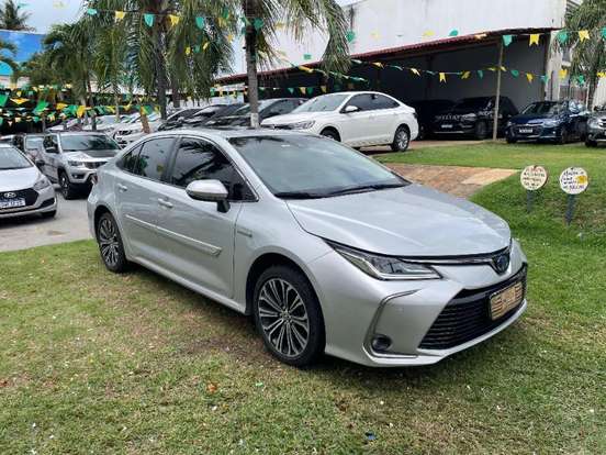TOYOTA-COROLLA-2023