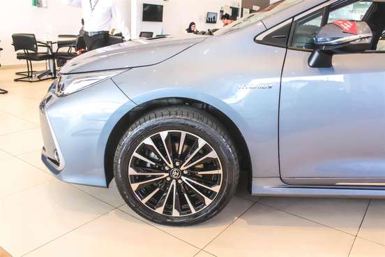 TOYOTA-COROLLA-2026